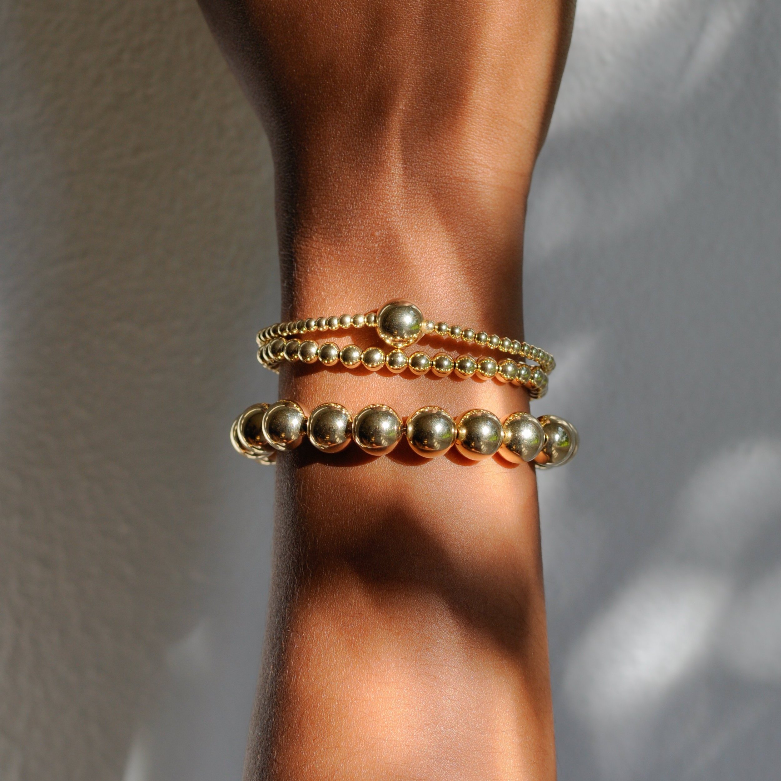 Matte Gold Spheric Stretch Bracelet — PAULA ROSEN JEWELRY